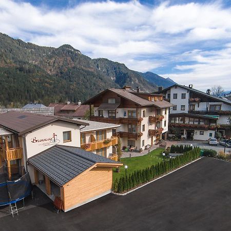 Hotel Brunnwirt Вайсбриах Экстерьер фото