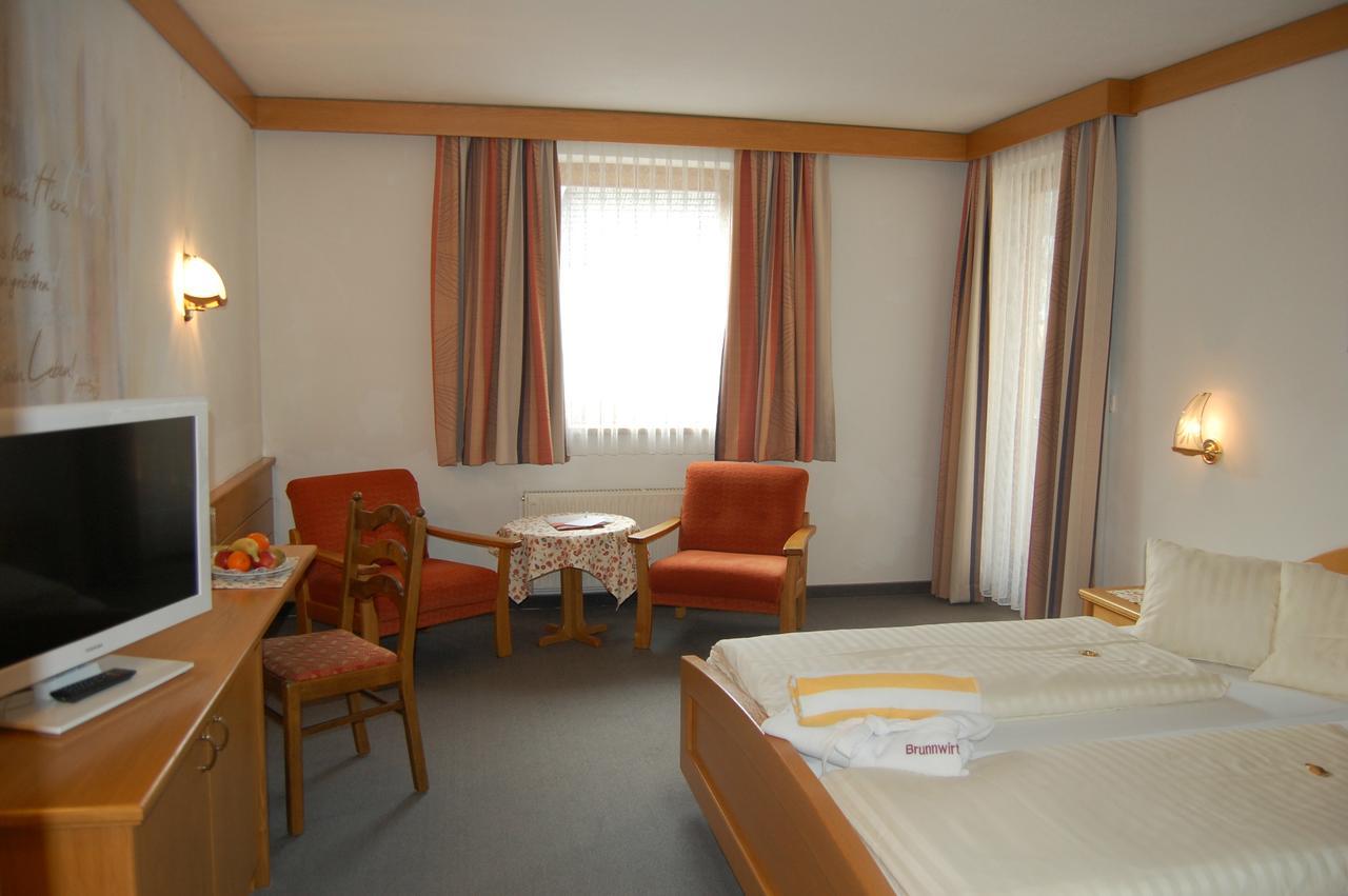 Hotel Brunnwirt Вайсбриах Экстерьер фото