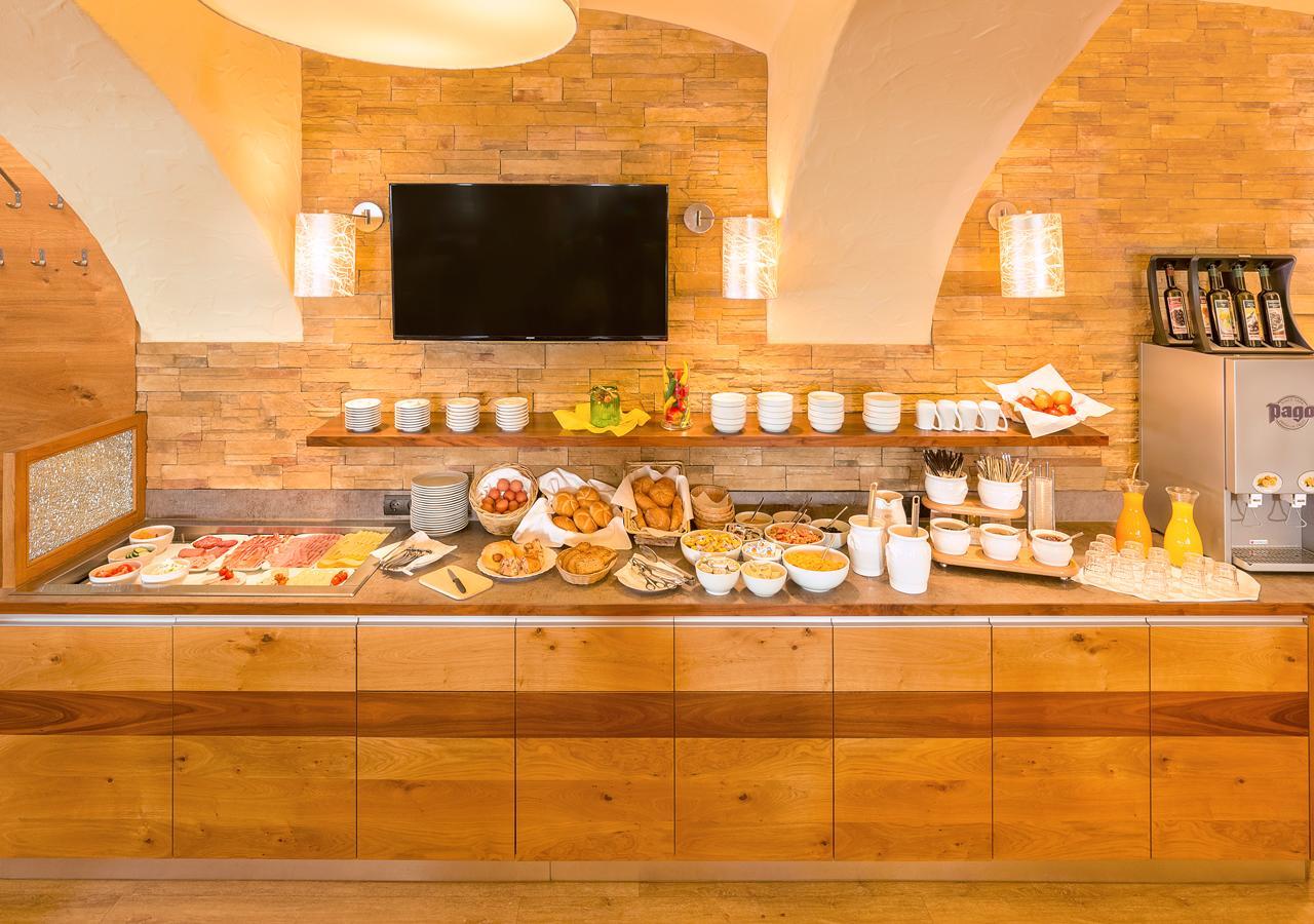 Hotel Brunnwirt Вайсбриах Экстерьер фото