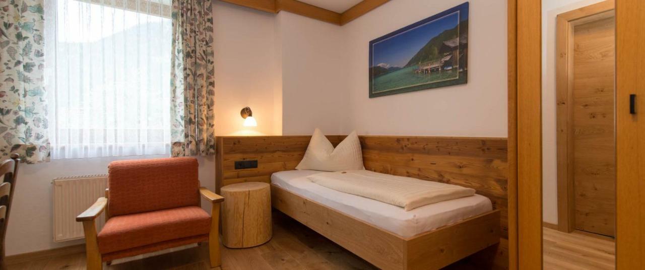 Hotel Brunnwirt Вайсбриах Экстерьер фото